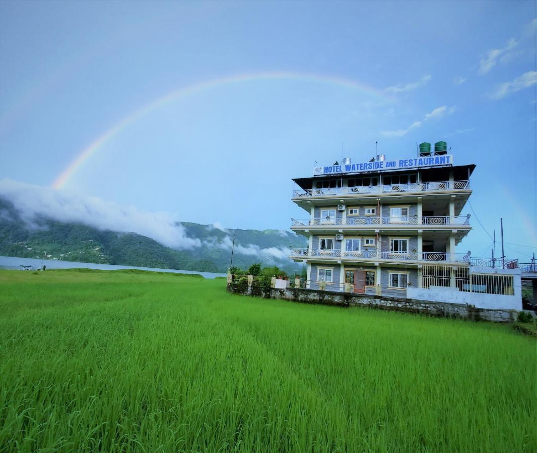 Hotel Waterside Pokhara Exterior foto