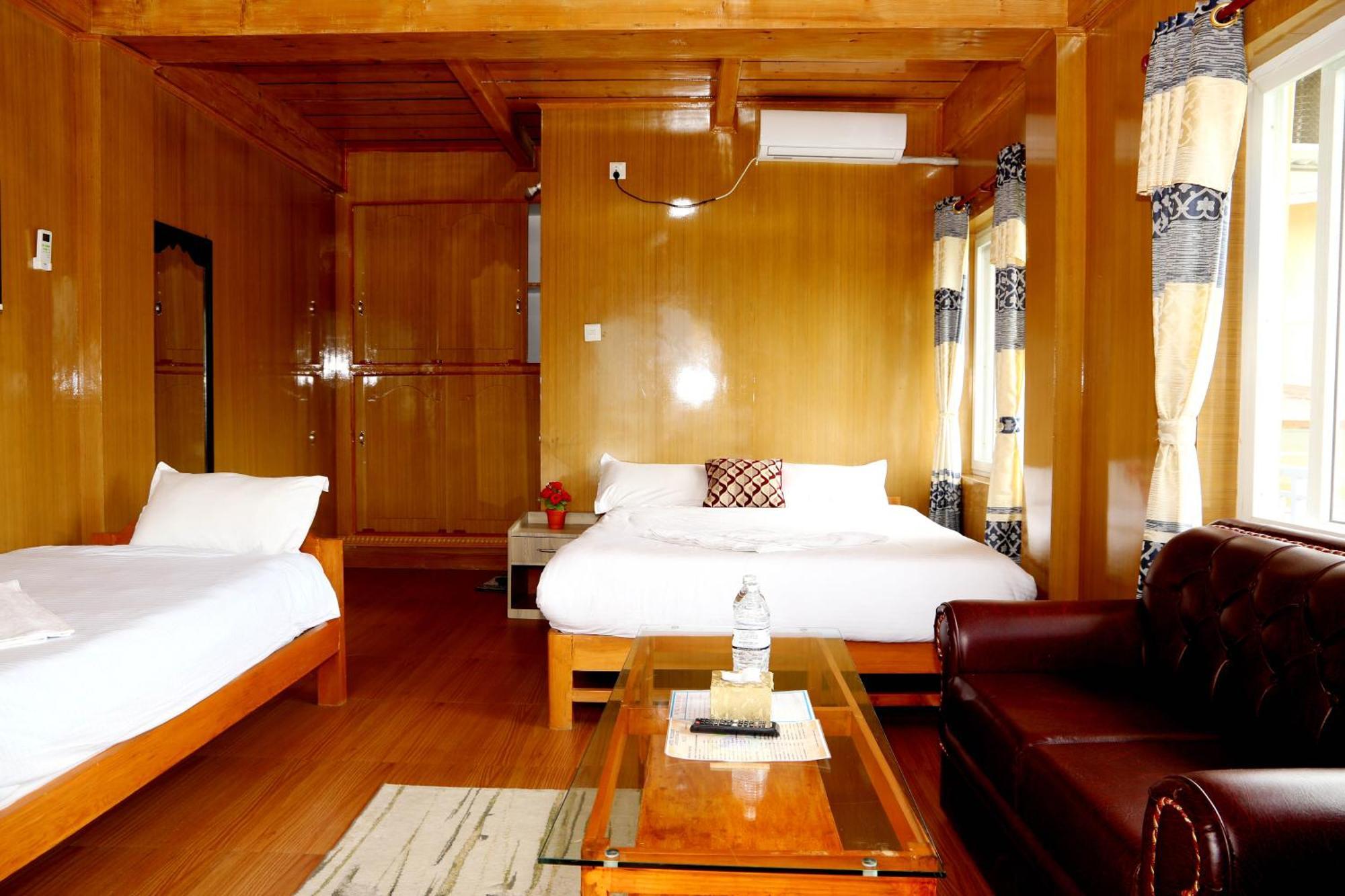 Hotel Waterside Pokhara Exterior foto